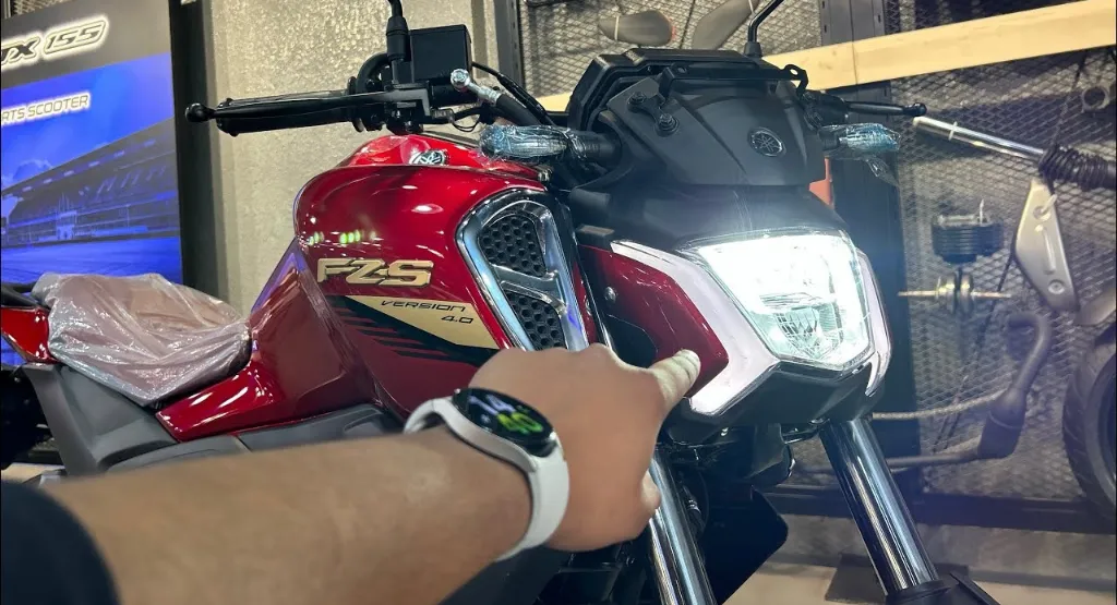 Yamaha FZ-S Fi Hybrid